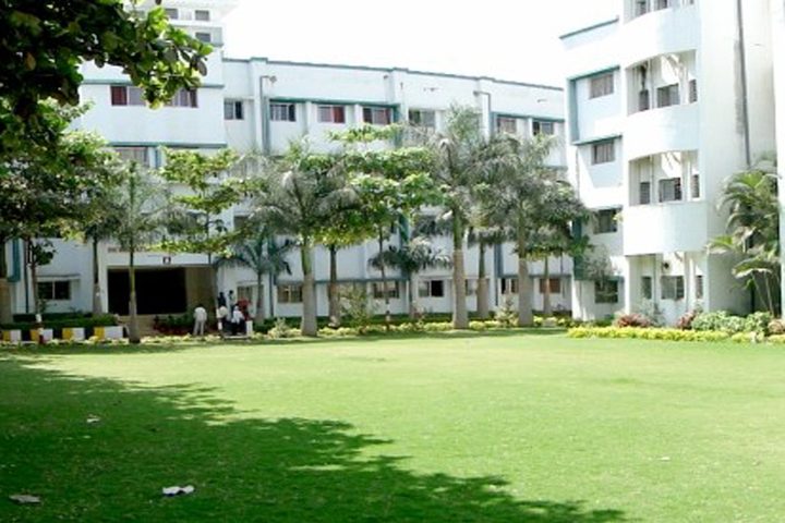 https://cache.careers360.mobi/media/colleges/social-media/media-gallery/18004/2018/9/17/Campus View of Jayawantrao Sawant Polytechnic Pune_Campus-View.jpg